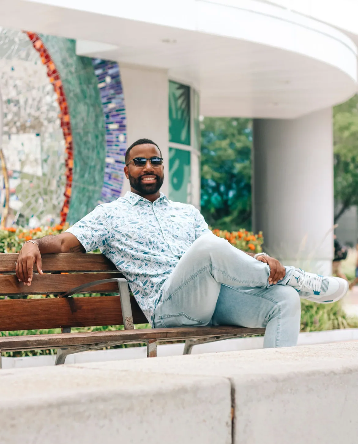 Outdoor portrait in downtown Tampa
